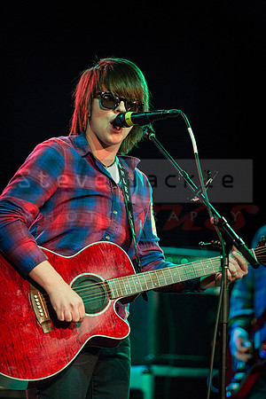 Singer/Songwriter Ashley LaRue