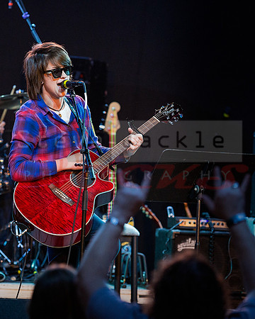 Singer/Songwriter Ashley LaRue